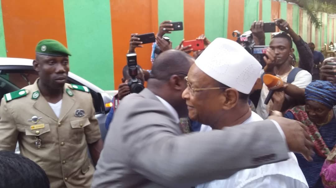 Guinée: Lansana Kouyaté(PEDN) demande au PM, la participation du quatuor au dialogue