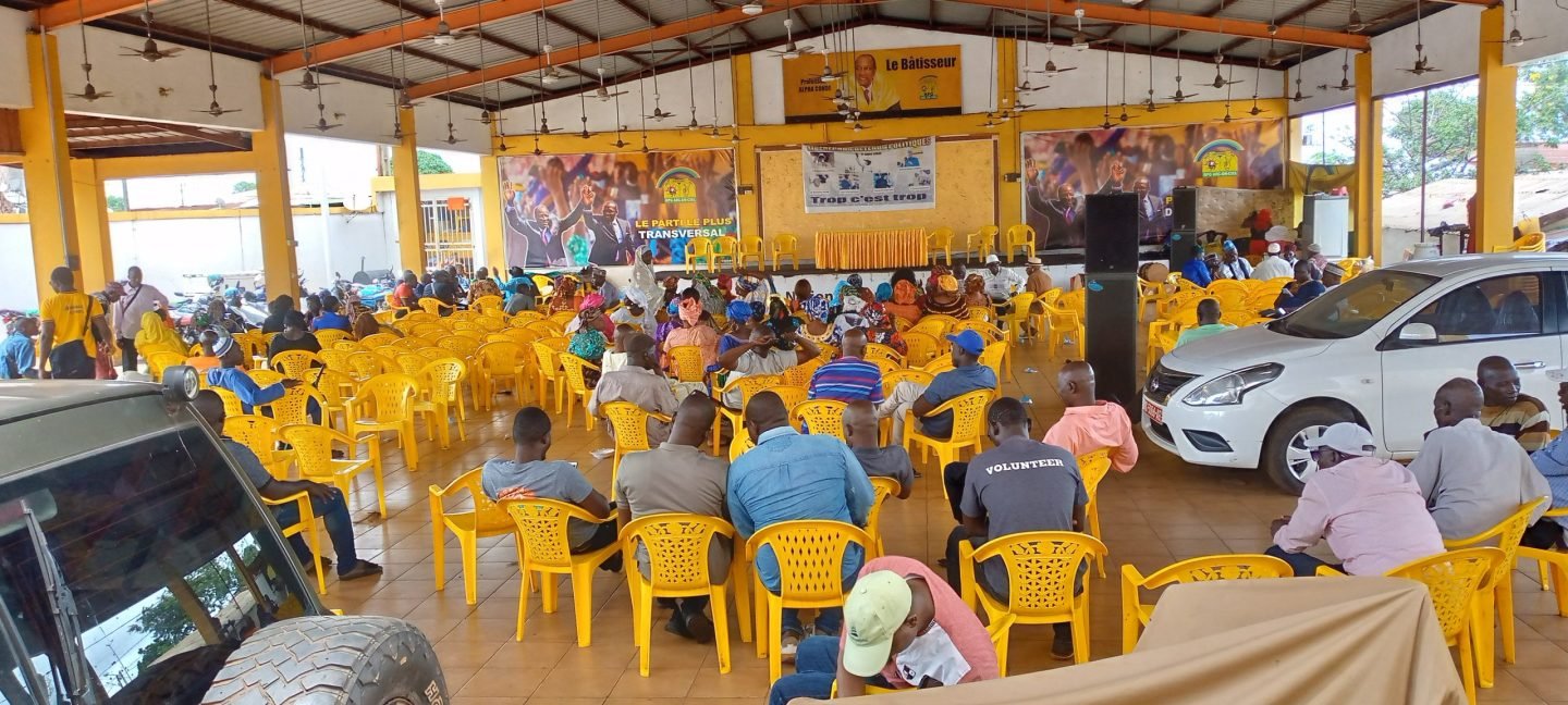 Conakry: à cause de la forte pluie, le RPG-arc-ciel reporte son assemblée générale..