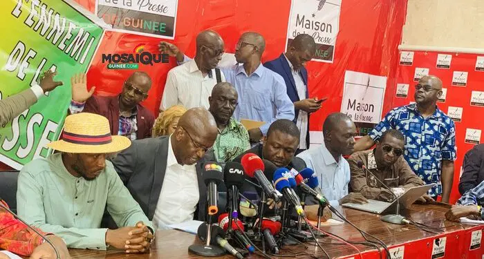 Guinée/accablées par des autorités: les associations de presse, désistent à leur mot d’ordre de journée sans presse.