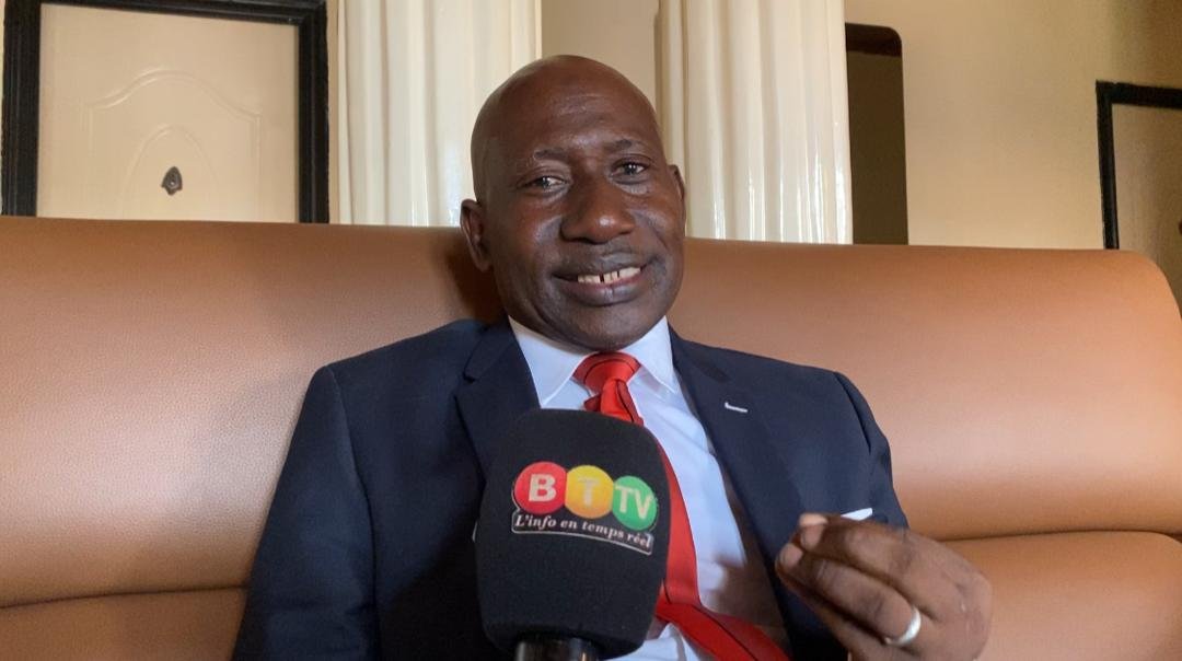 Mackaneka Kaké sur la sortie d’Ousmane kaba sur le délestage d’électricité: « la CRIEF doit s’intéresser à lui »