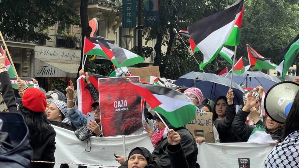 Choqués par les images de la guerre à Gaza, ils manifestent pour la première fois à Paris