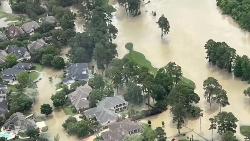 USA : une inondation fait plus de 80 morts dont de nombreux enfants au Texas.