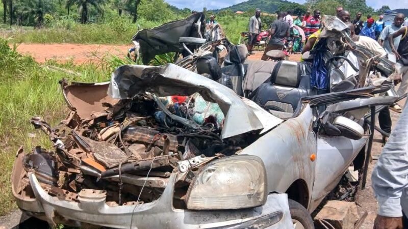 Circulation routière : cinq morts dans deux accidents